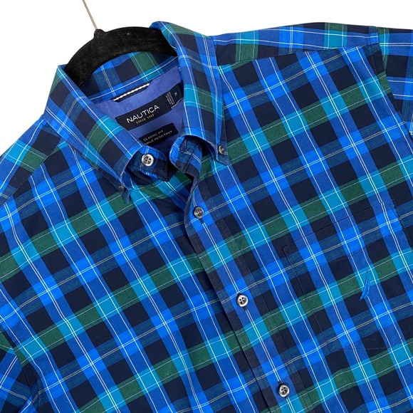 Nautica Other - Nautica Classic Fit Plaid Wrinkle Resistant Button Down Shirt Mens M Blue Green